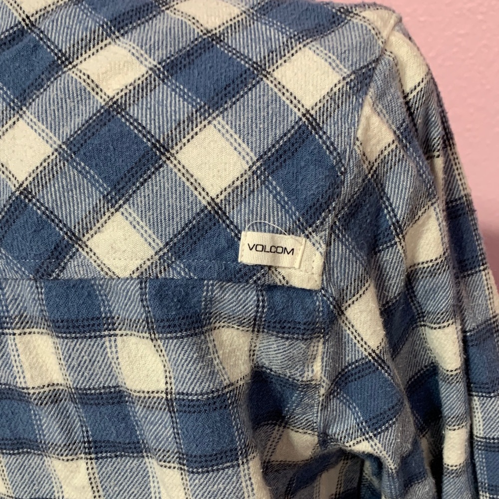 Volcom Blue and White Plaid Button-Up Shirt - Picture 4 of 9